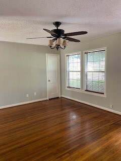 7639 El Rancho St, Houston, TX 77087 - photo 5