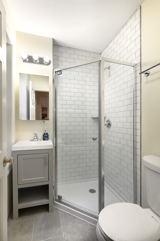 305 Hurley St unit 1, Cambridge, MA 02141 - photo 5