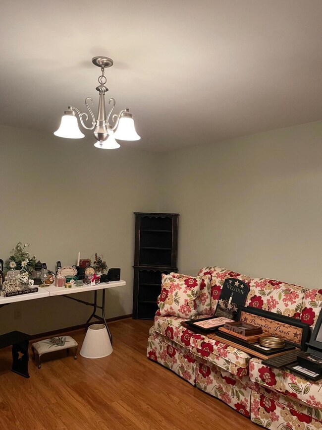 1004 Independence Dr, Wapakoneta, OH 45895 - photo 6