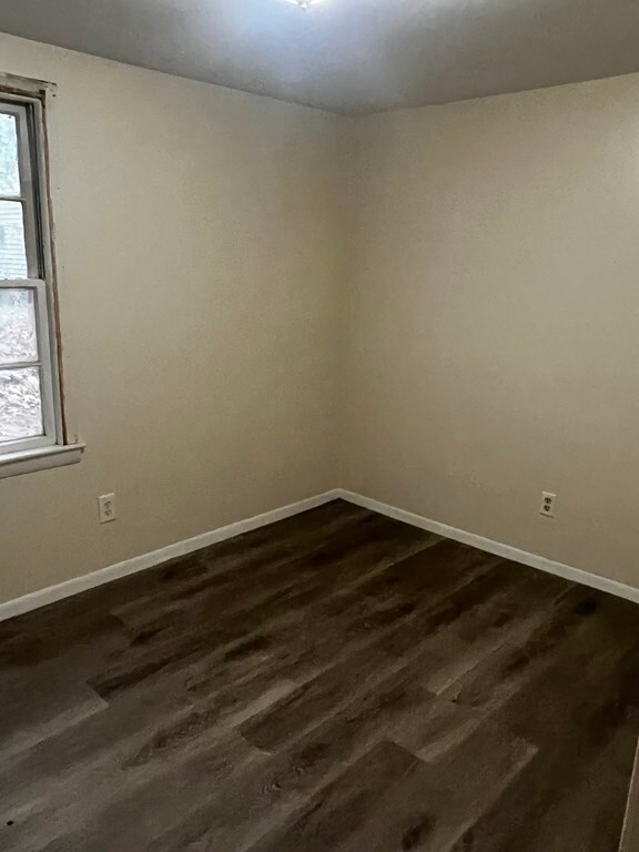 10 March St unit 1/2, Worcester, MA 01604 - photo 5