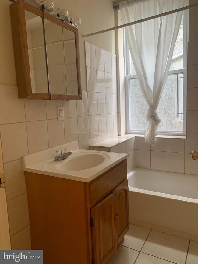 1540 N 18th St, Philadelphia, PA 19121 - photo 5