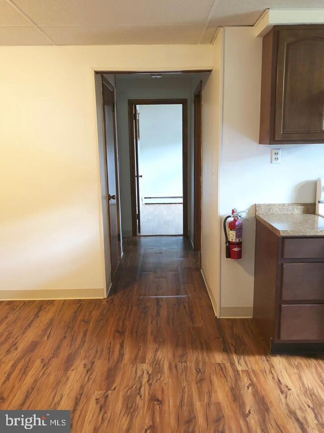 1550 Bridge St unit E, New Cumberland, PA 17070 - photo 5