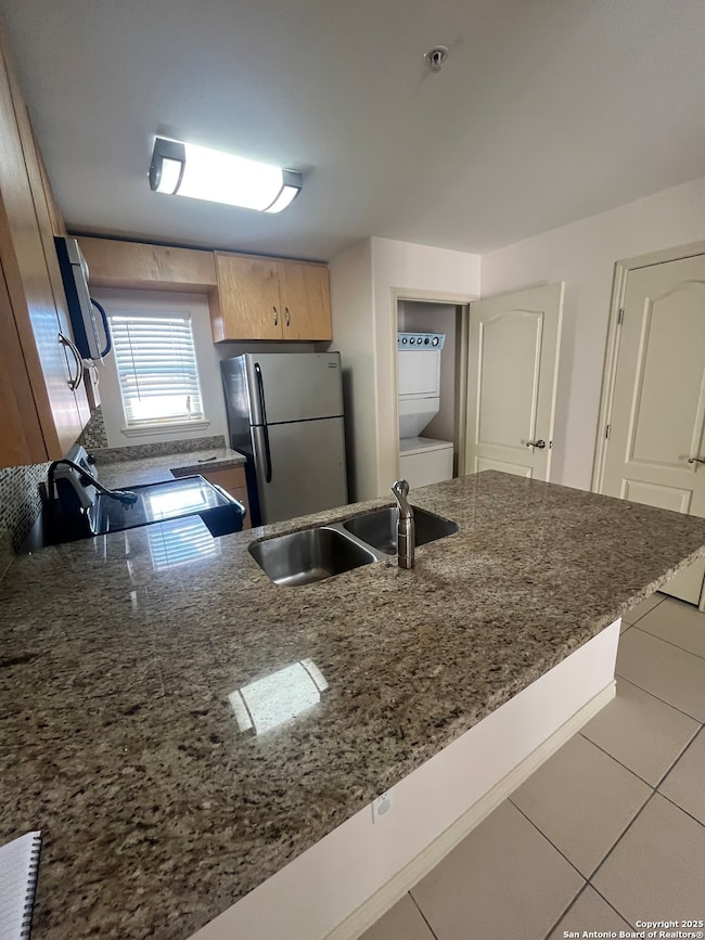 7615 Laguna Del Mar Ct, Laredo, TX 78041 - photo 6