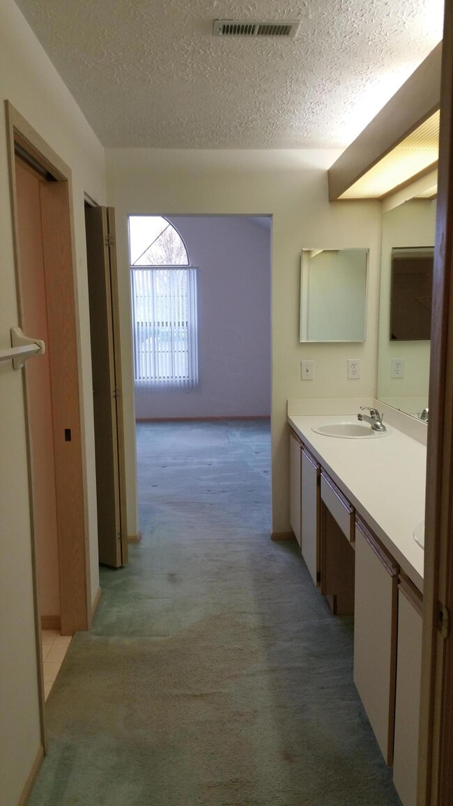 73 Potters Shed Dr unit 573, Reynoldsburg, OH 43068 - photo 7