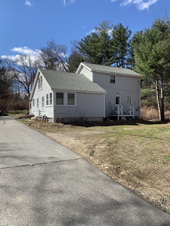 452 Lake St, Haverhill, MA 01832 - photo 5