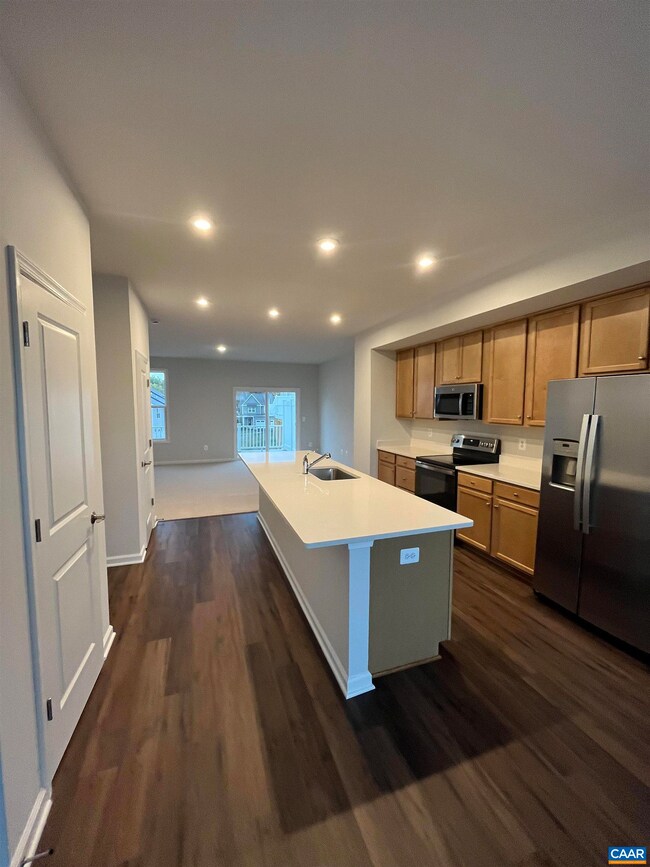 5981 Mccomb St, Crozet, VA 22932 - photo 4