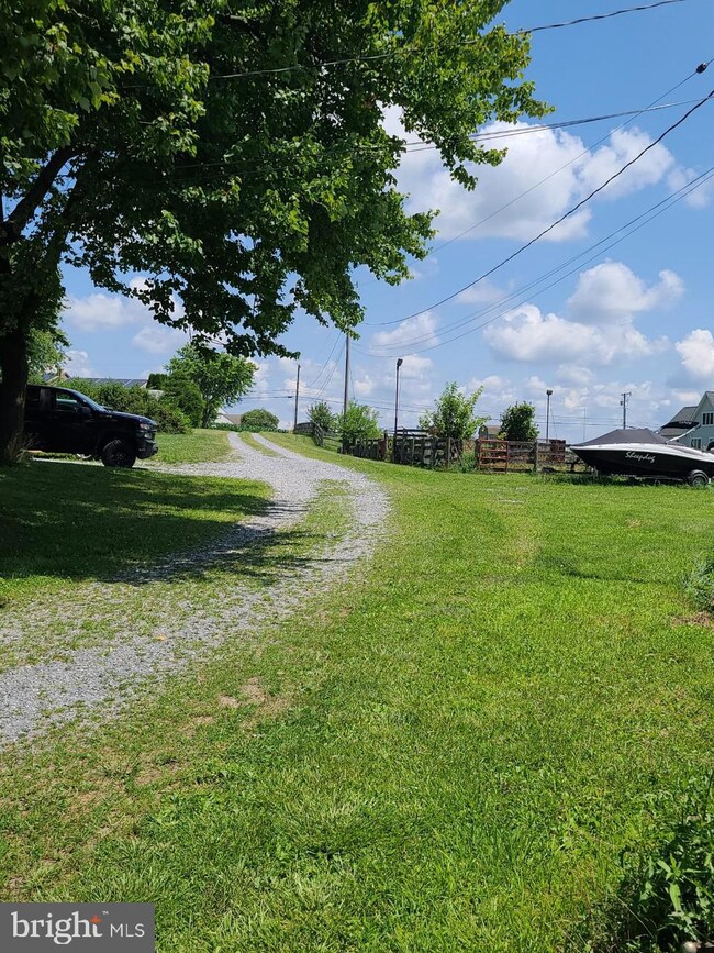 1301 Streaker Rd unit B, Sykesville, MD 21784 - photo 7