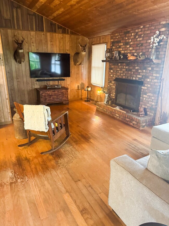 420 Cherokee Mine Rd, Franklin, NC 28734 - photo 2