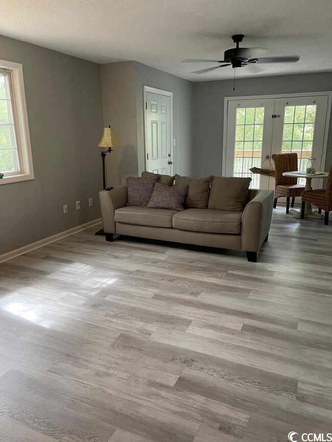 590 Hammock Ave unit B Unit, Murrells Inlet, SC 29576 - photo 4