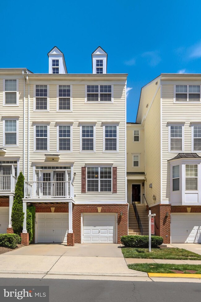 13564 Davinci Ln unit 84, Herndon, VA 20171 - photo 3