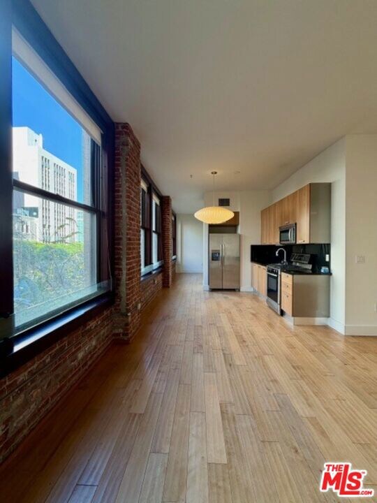 Rowan Lofts unit 303, Los Angeles, CA 90013 - photo 6