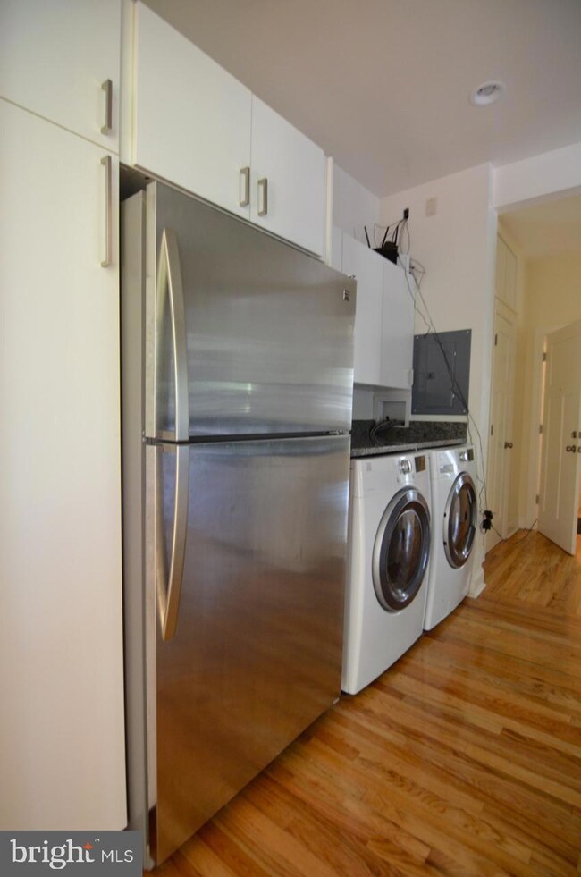 115 Walnut Ave unit 2, Ardmore, PA 19003 - photo 5