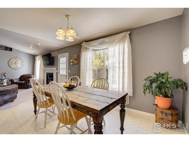 Dining Room to Great Room