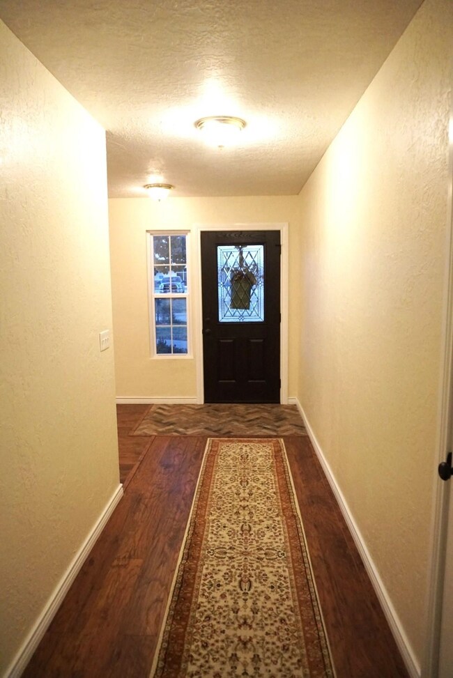 2124 2124 Scott Ln, Duncan, OK 73533 - photo 3