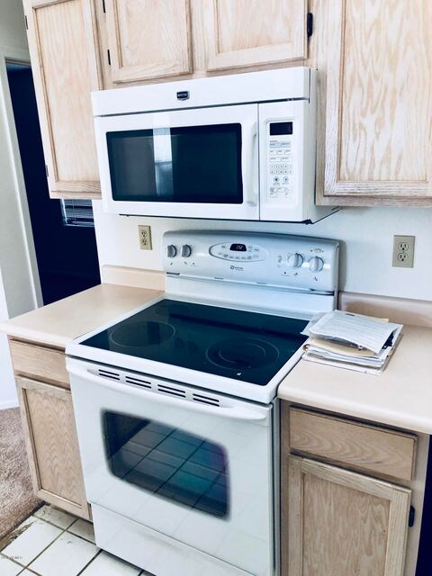 Smooth electric Cooktop