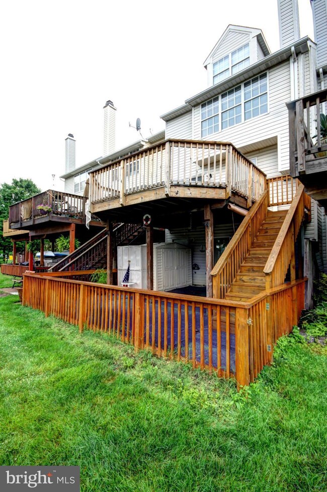 1361 Triwater Ct, Stoney Beach, MD 21226 - photo 2