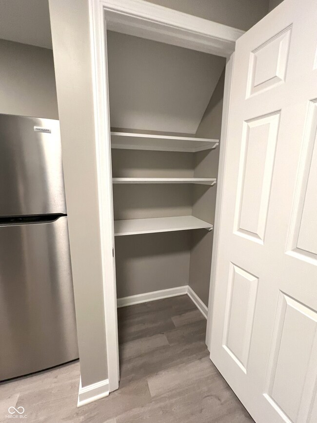 407 W Main St, Waveland, IN 47989 - photo 6