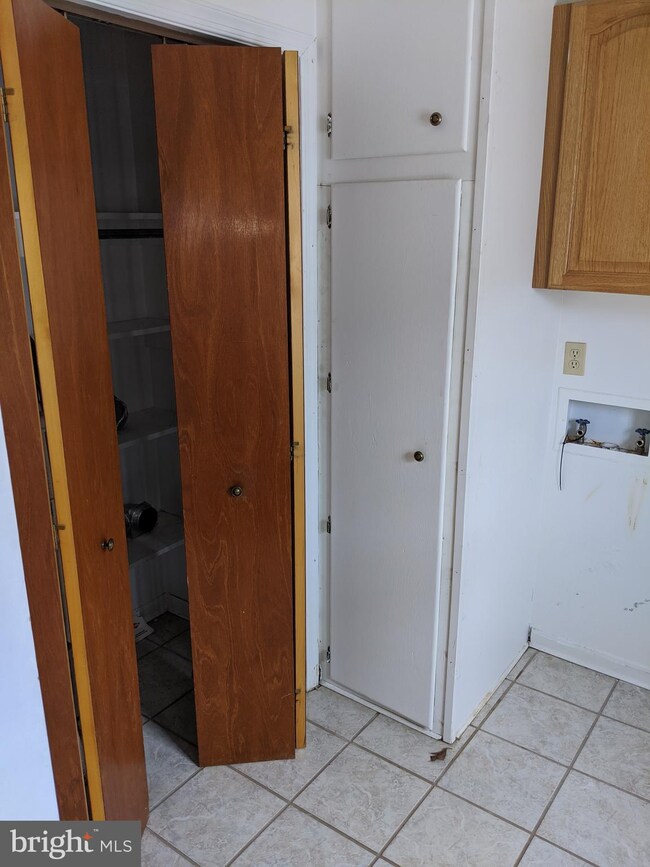 39677 Cecil Ave, Leonardtown, MD 20650 - photo 7