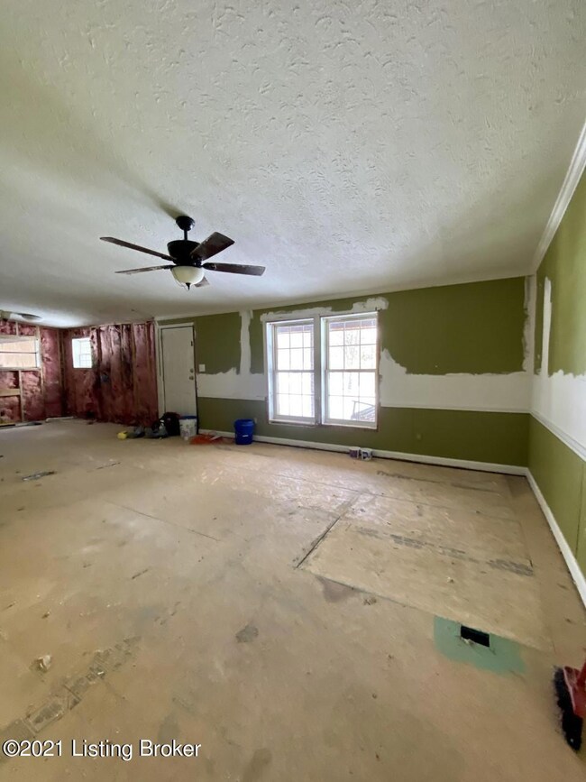 741 Cedar Spring Dr, Lebanon Junction, KY 40150 - photo 4