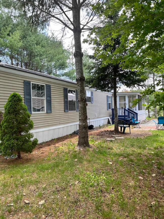 12 Glen Way, Newport, NH 03773 - photo 2