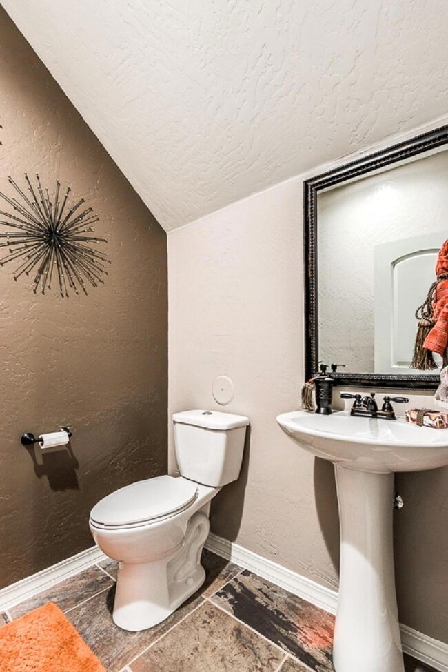 13665 Ness Ave, El Paso, TX 79928 - photo 3