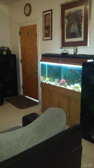 437 Harrison St, Allentown, PA 18103 - photo 4