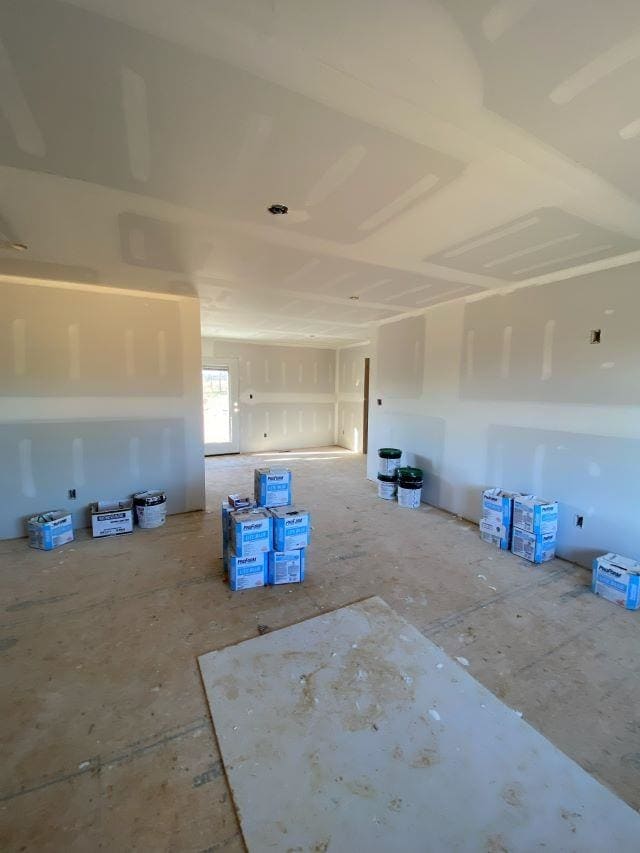 303 Bent Creek Dr, Smiths Grove, KY 42171 - photo 2