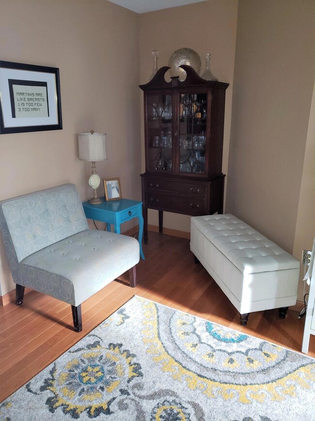 Alcove in Living Room