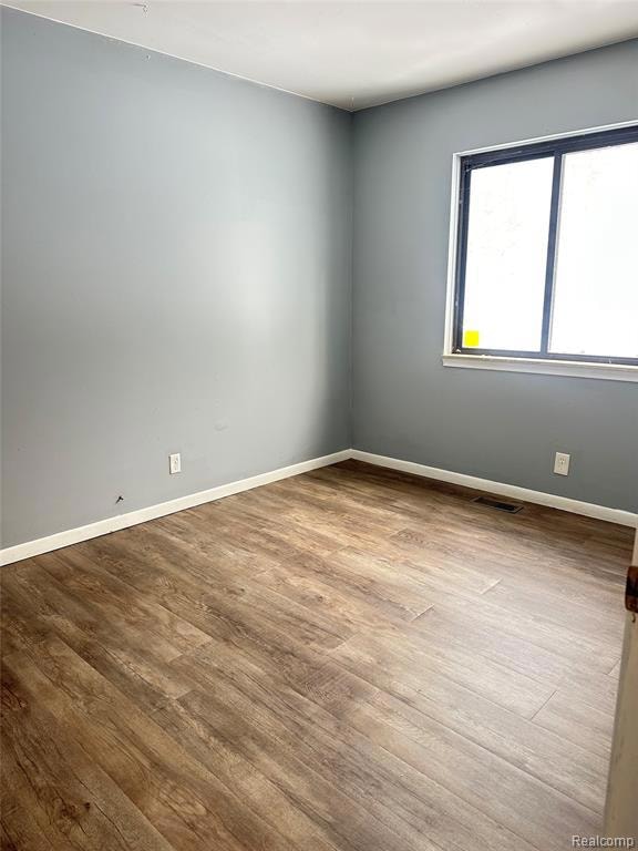 2309 S Elba Rd, Lapeer, MI 48446 - photo 2