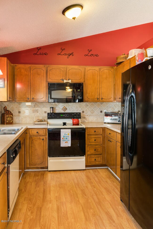 009-7008-RE: Photography-small