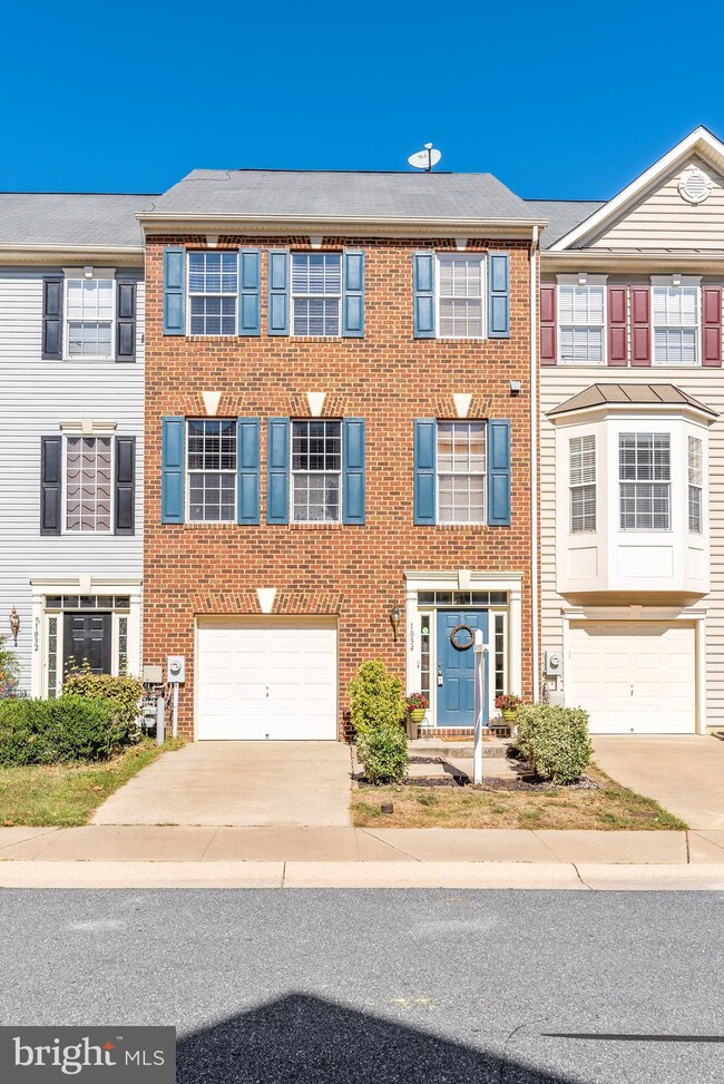 1034 Railbed Dr, Odenton, MD 21113 - photo 2