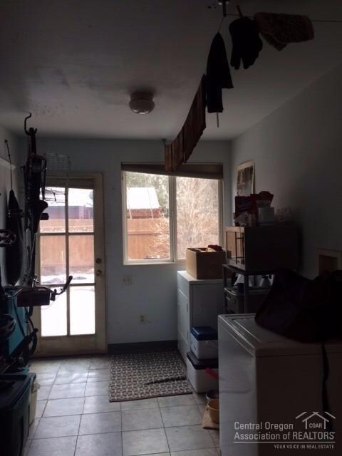 1255 NW Newport Ave, Bend, OR 97701 - photo 7
