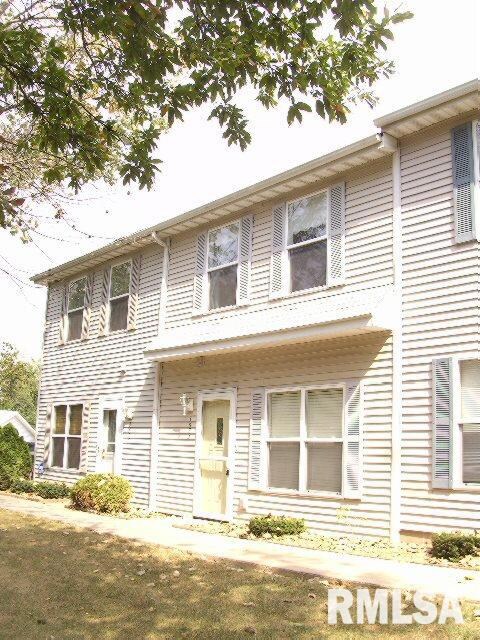 3873 W Palmyra Ct unit 15, Peoria, IL 61604 - photo 2