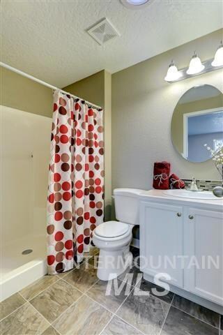 114 W Crestwood Dr, Nampa, ID 83686 - photo 7