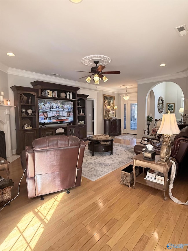 222 Jordan Ln, Florence, AL 35630 - photo 4