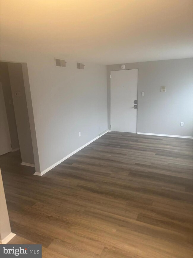 283 Park St unit A13, York, PA 17401 - photo 2