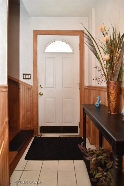 50 Gooding St, Pawtucket, RI 02860 - photo 6