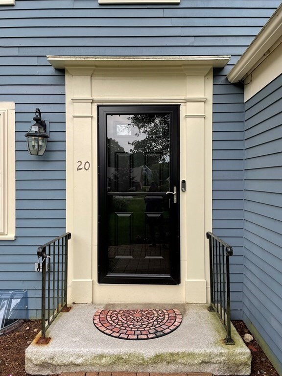 20 Muster Ct, Lexington, MA 02420 - photo 2