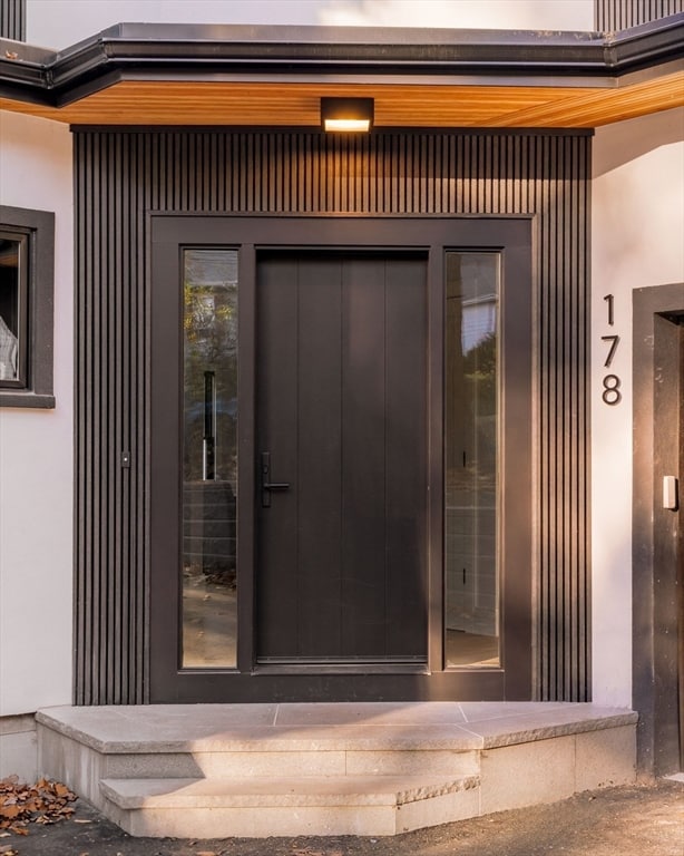 178 Harvard Cir unit 178, Newton, MA 02460 - photo 2