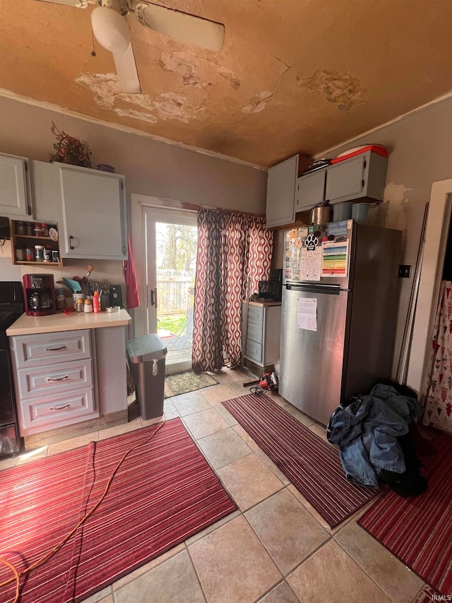 910 W Marion St, Elkhart, IN 46516 - photo 3