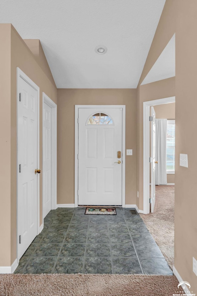 528 Durham Ct, Lawrence, KS 66049 - photo 7