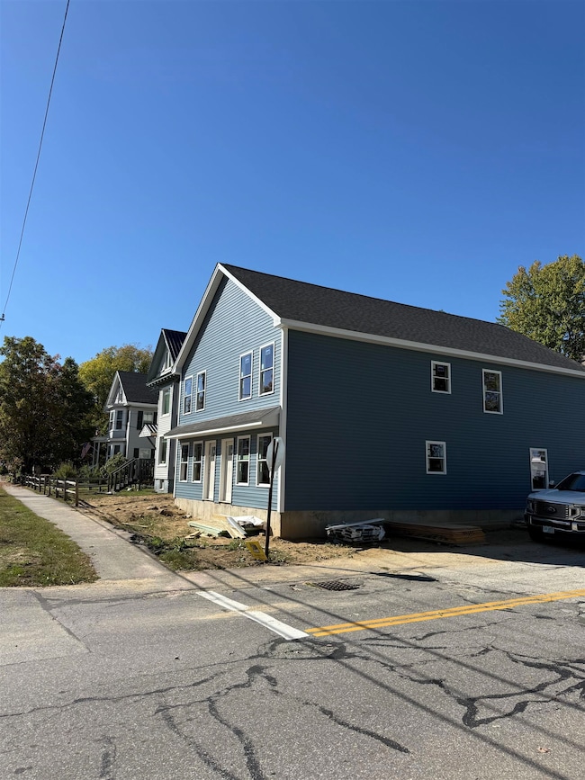 51 Academy St, Laconia, NH 03246 - photo 2