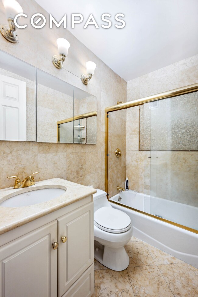 Connaught Tower Co-op unit 25G, New York, NY 10022 - photo 4