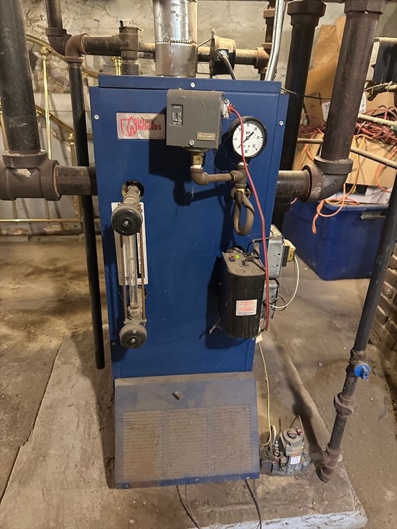 48 E St, Lowell, MA 01851 - photo 6