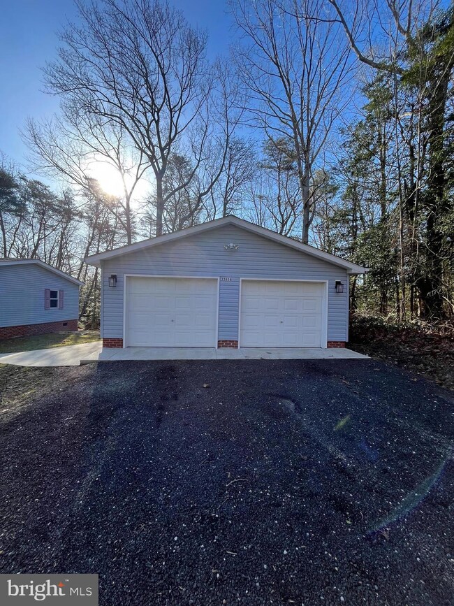 22838 Our Ladys Ln, Lexington Park, MD 20653 - photo 2