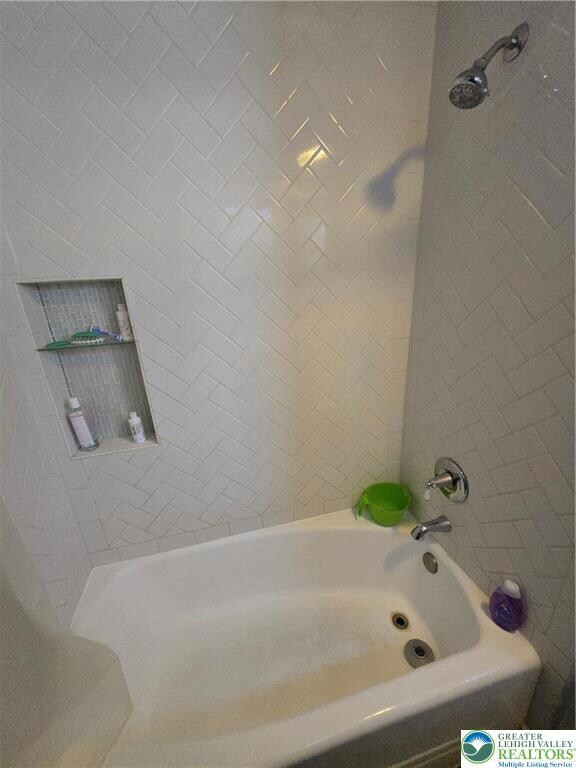 38 S 14th St, Allentown, PA 18102 - photo 6