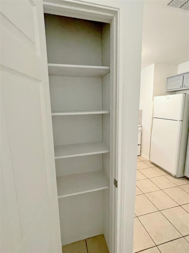 1015 Rice St unit 101, Denison, TX 75020 - photo 6