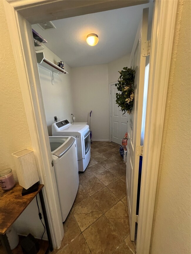 9707 Pine Bank Dr, Houston, TX 77095 - photo 7