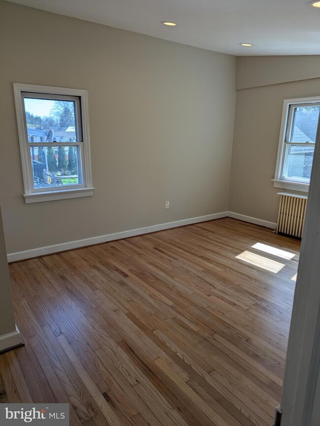 221 Mercer St unit 223, Hightstown, NJ 08520 - photo 7