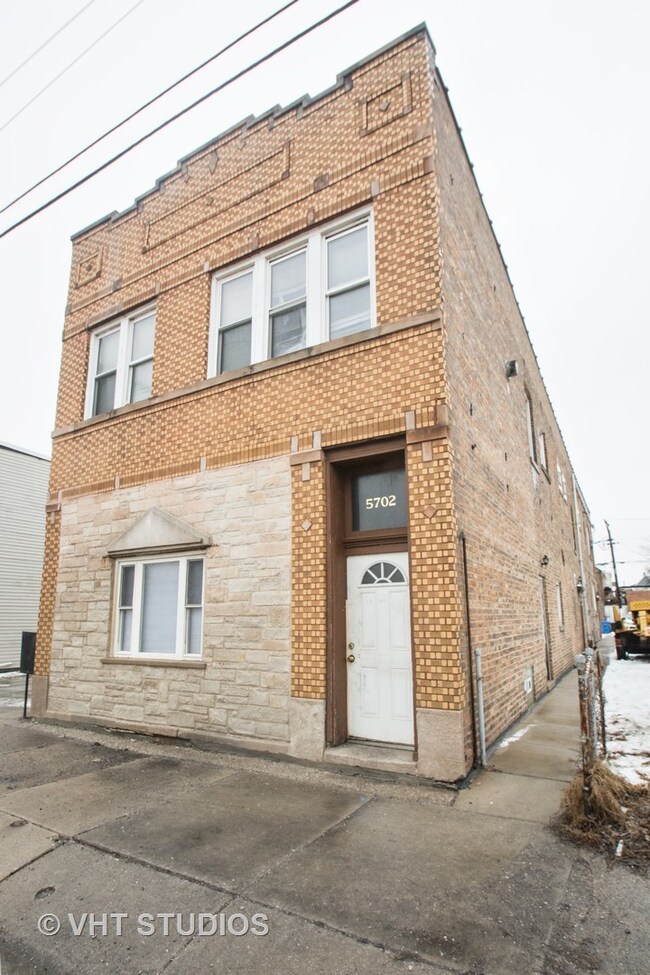 5702 W 65th St, Chicago, IL 60638 - photo 6